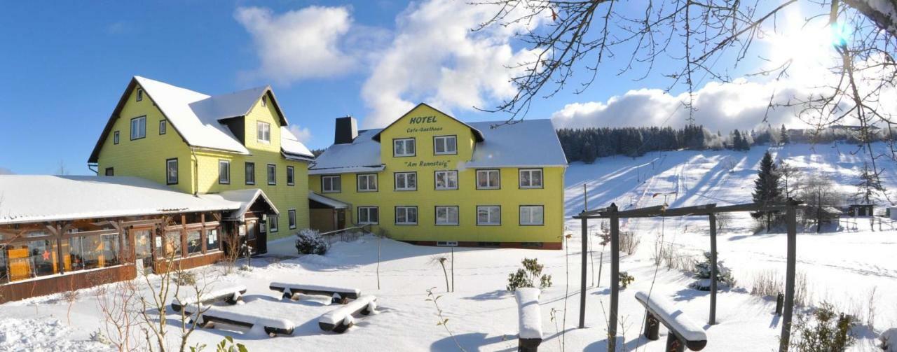 Marschalls Hotel Am Rennsteig Neuhaus am Rennweg Exterior foto